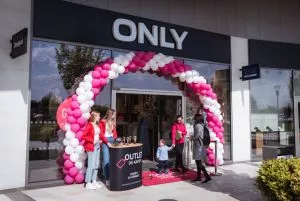 ONLY grand opening